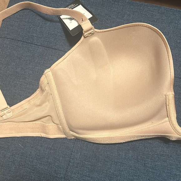 Wonderbra - Picture 4 of 7